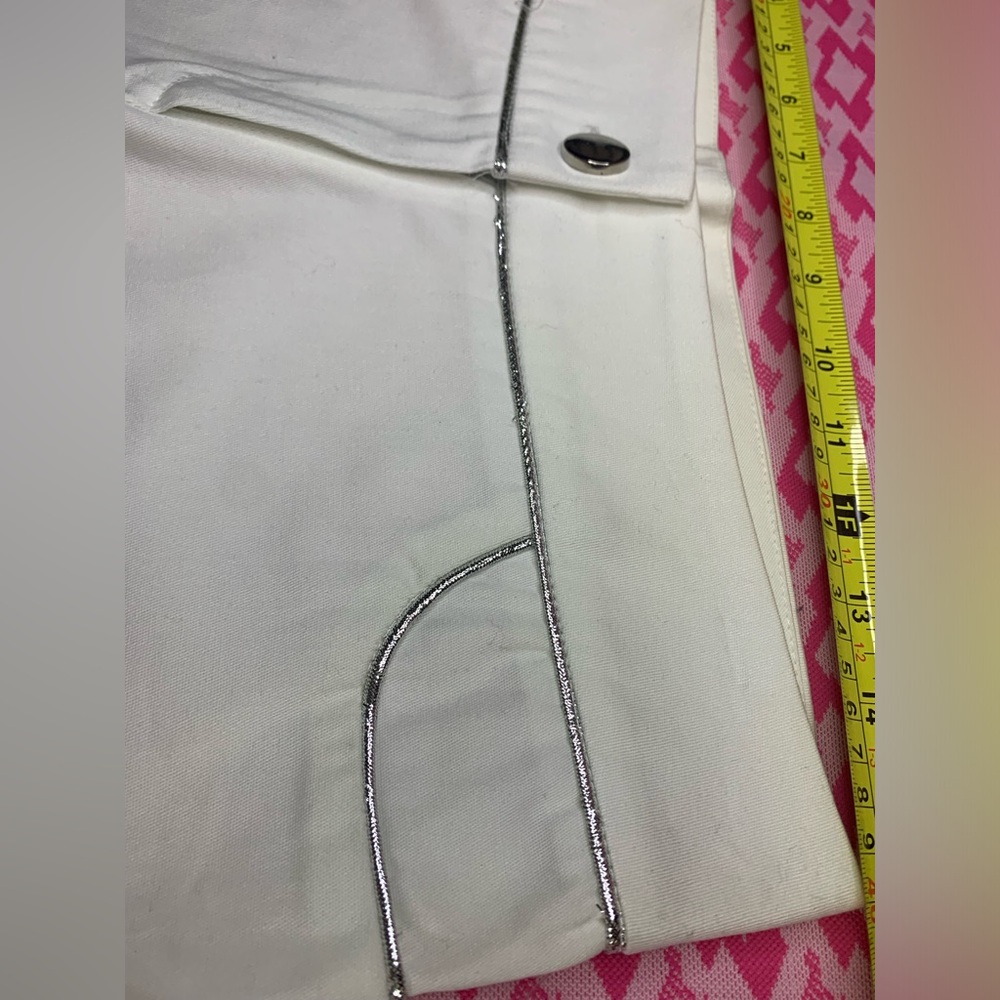 Charlotte Russe Size Medium Shorts Crisp White Silver Cord NWT - Picture 2 of 10